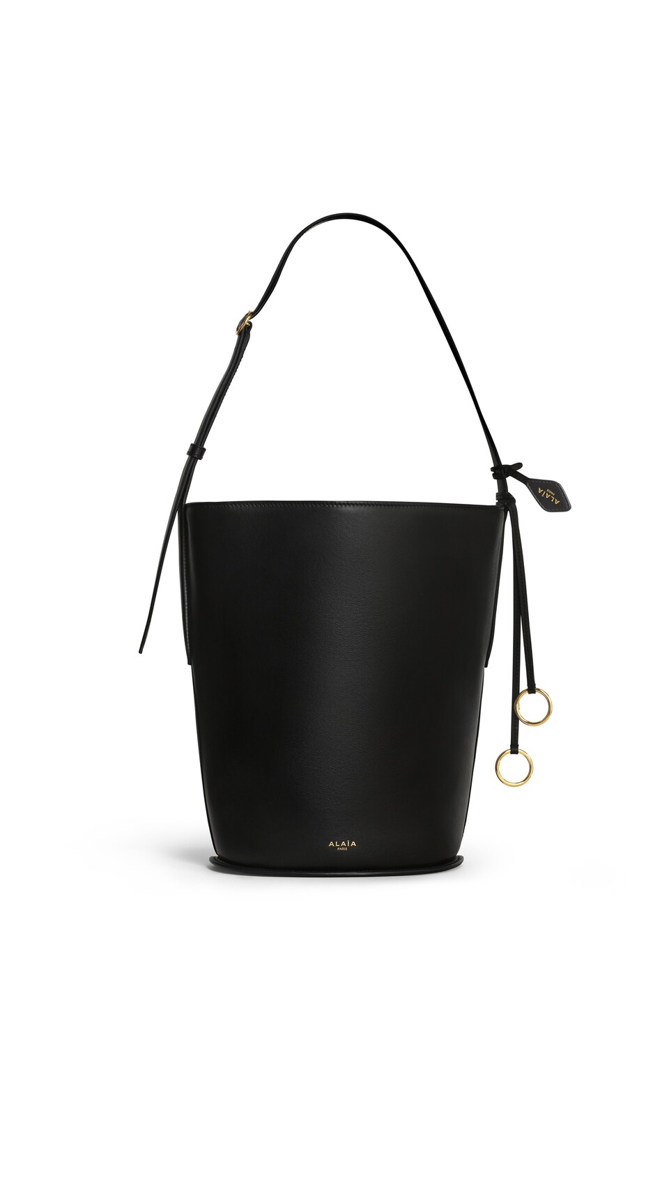 ALA&Iuml;A HIP SMALL BUCKET BAG IN CALFSKIN BLACK