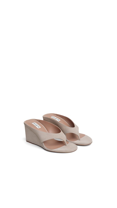 ALA&Iuml;A CUBE THONG MULES IN SUEDE  - View 2