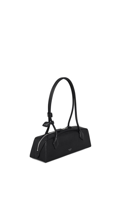 ALA&Iuml;A LE TECKEL MEDIUM BAG IN GOATSKIN BLACK - View 2