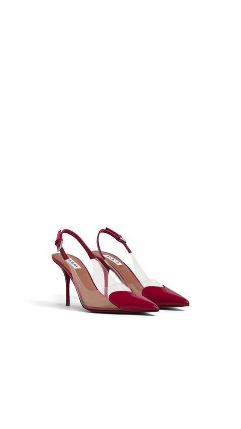 ALA&Iuml;A LE C&OElig;UR SLINGBACKS IN PATENT LEATHER  RASPBERRY - View 2