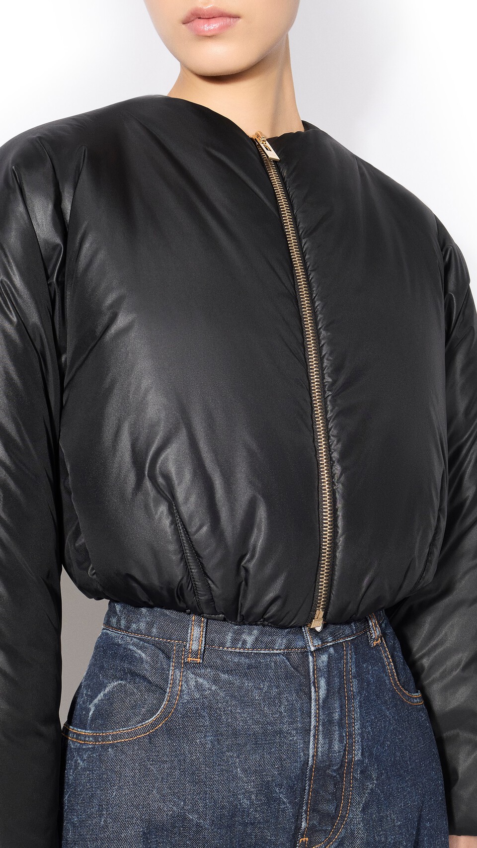 ALA&Iuml;A NYLON PLEATED BOMBER BLACK - View 4