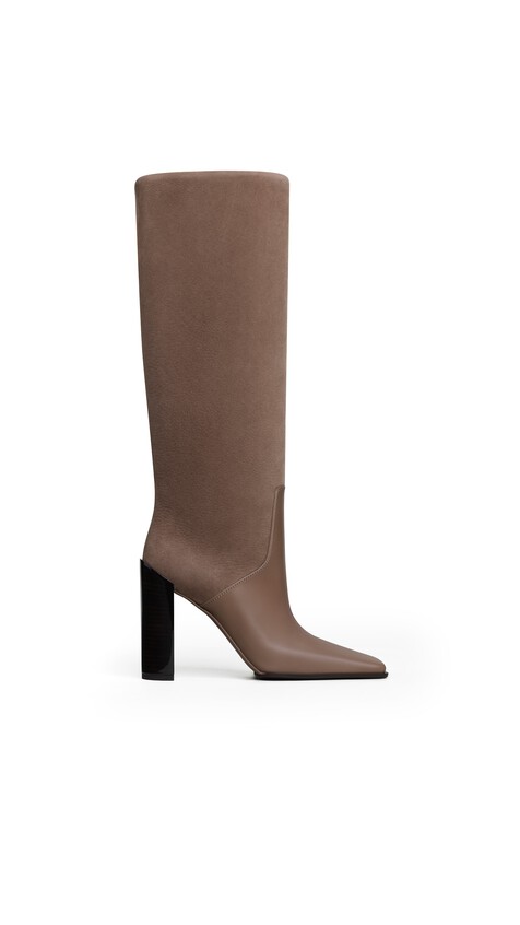 SQUARE KNEE BOOTS IN LEATHER