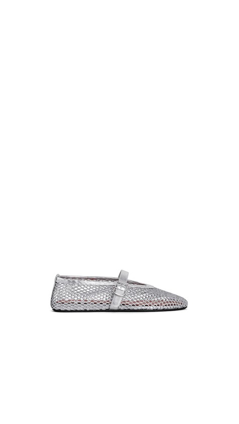 ALA&Iuml;A BALLET FLATS IN LAMINATED FISHNET WHITE SILVER