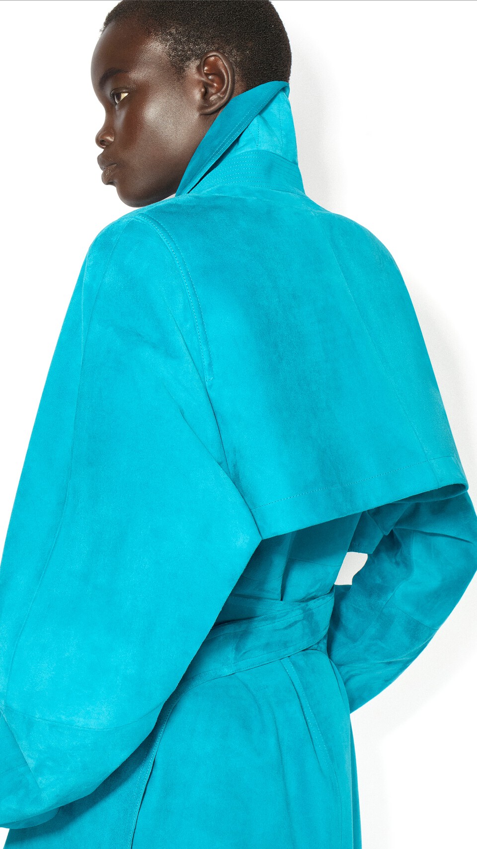 ALA&Iuml;A SUEDE GOATSKIN TRENCH COAT TURQUOISE - View 4