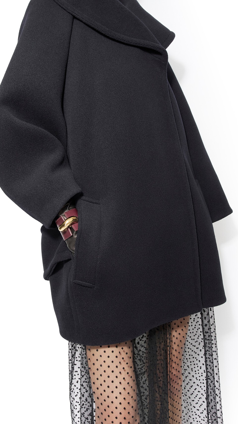 ALA&Iuml;A TORSION LEATHER CUFF GARNET RED - View 4