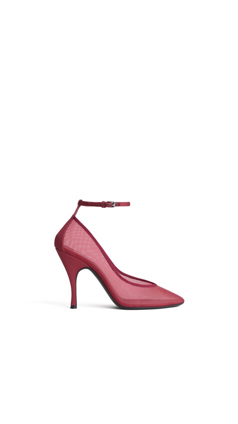 ALA&Iuml;A STRAPPY PUMPS IN MESH CORAL