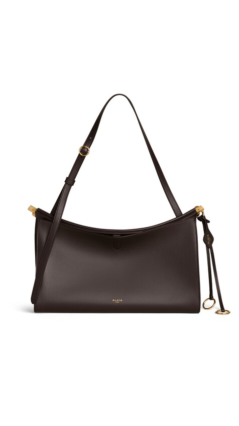 ALA&Iuml;A LE CLICK POCKET 35 BAG IN CALFSKIN DARK BROWN