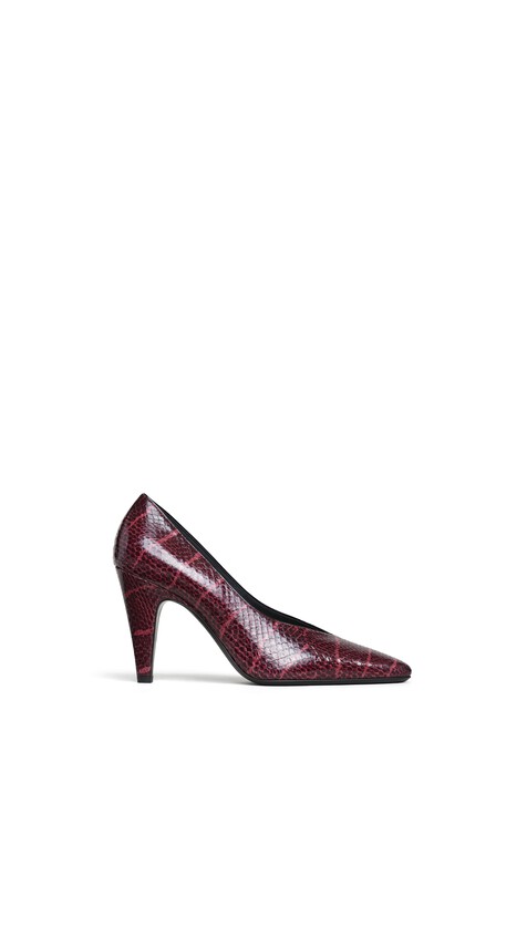 ALA&Iuml;A CONE PUMPS IN AYERS LEATHER BORDEAUX