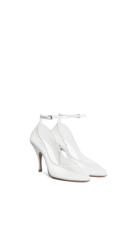 ALA&Iuml;A STRAPPY PUMPS IN MESH OPTICAL WHITE - View 2