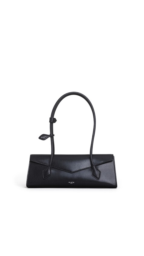 ALA&Iuml;A LE TECKEL FLAP MEDIUM BAG IN SHINY GOATSKIN BLACK