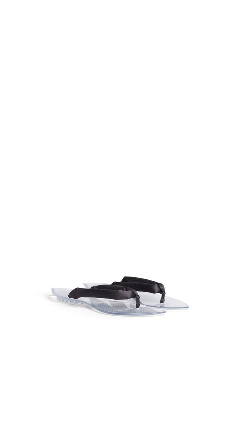 ALA&Iuml;A INVISIBLE THONG MULES IN SATIN ANTHRACITE/DARK GREY - View 2