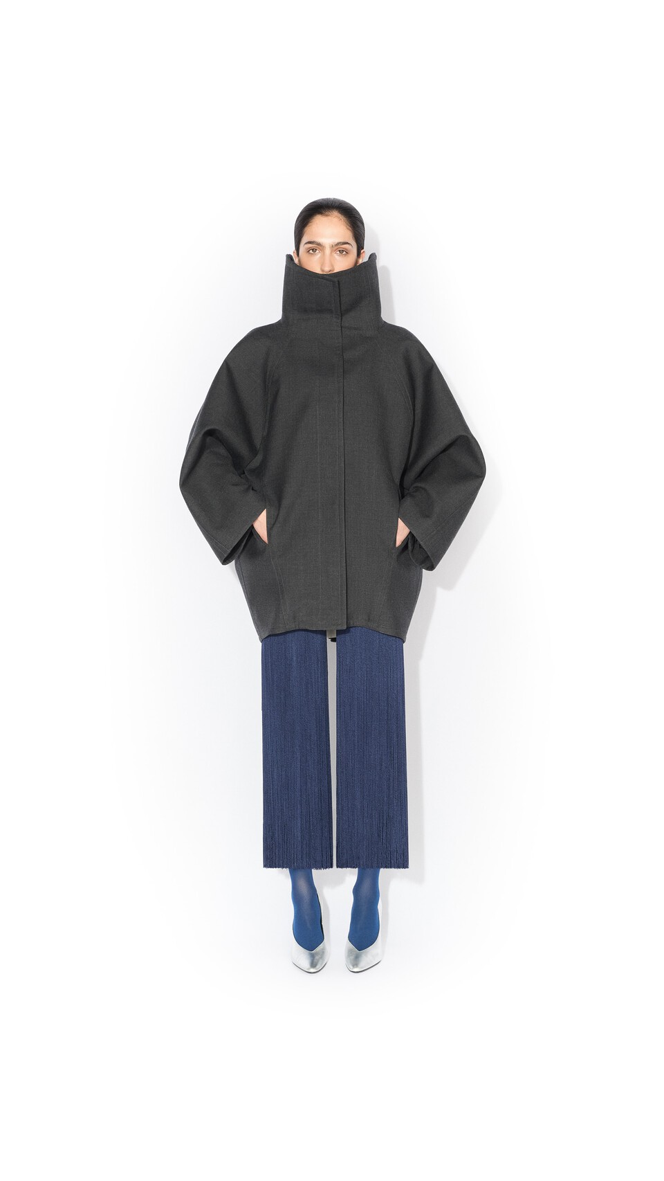 ALA&Iuml;A LAYERED WOOL COAT ANTHRACITE - View 2