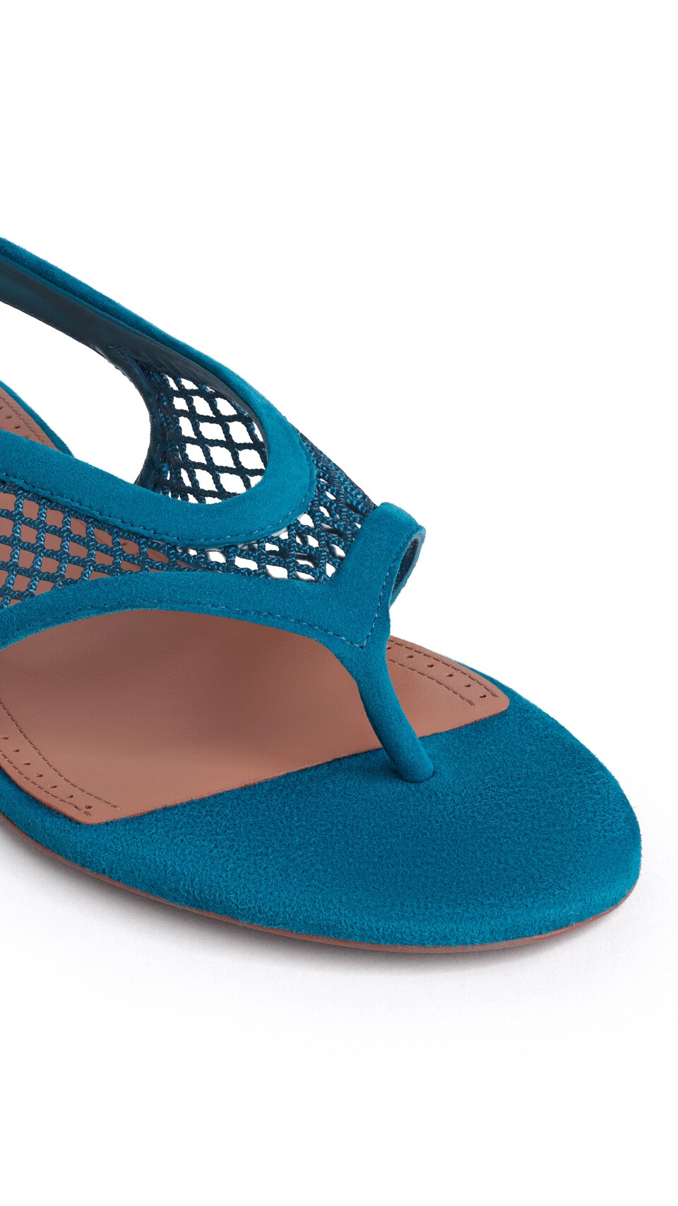 ALA&Iuml;A FISHNET THONG SANDALS IN SUEDE CHINA BLUE - View 3