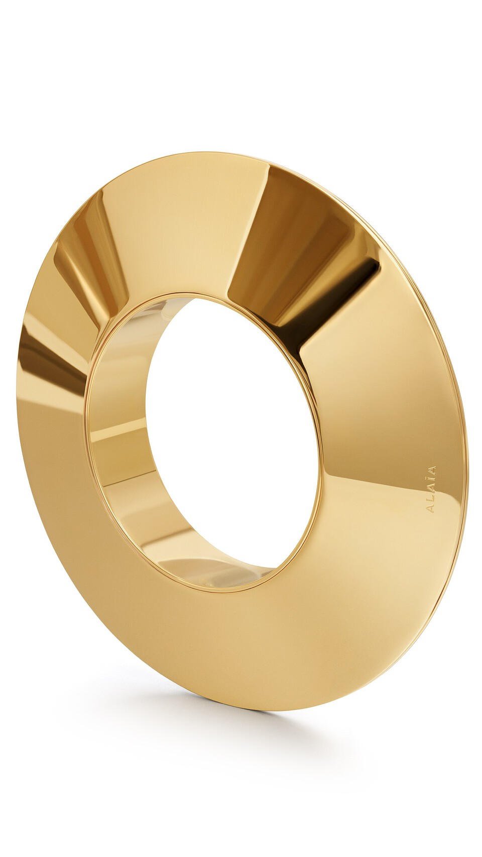 ALA&Iuml;A LARGE BLADE BANGLE YELLOW GOLD METALS - View 2