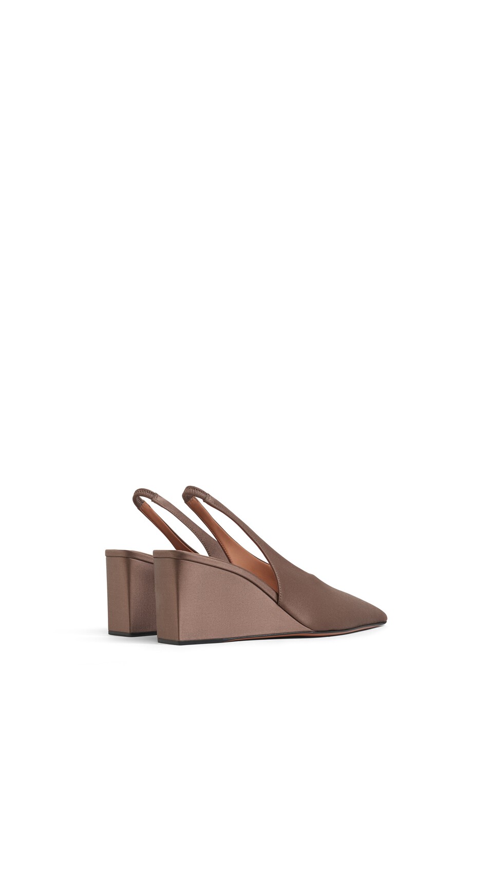 ALA&Iuml;A CUBE WEDGE SLINGBACKS IN SATIN CHESTNUT - View 3