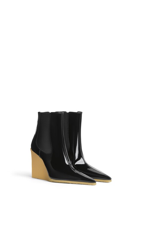 WEDGE ANKLE BOOTS IN PATENT LEATHER
