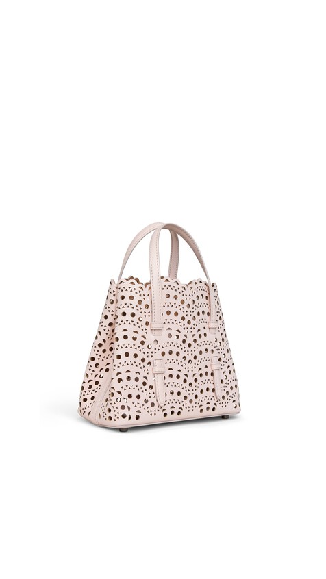 ALA&Iuml;A MINA 20 BAG IN VIENNE WAVE CALFSKIN PINK - View 2