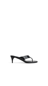 BLACK - ALA&Iuml;A MULES TONG IN CROCODILE EMBOSSED CALFSKIN