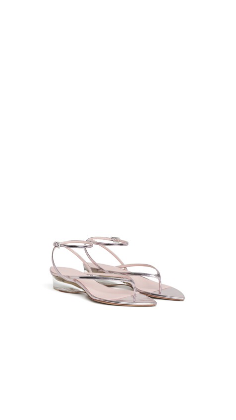 ALA&Iuml;A INVISIBLE THONG IN MIRROR CALFSKIN BLUSH/SILVER - View 2