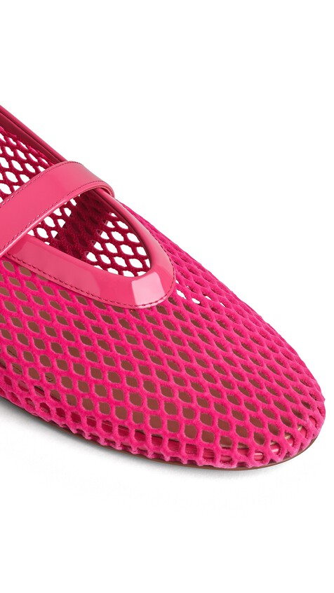 BALLET FLATS IN VELVET EFFECT FISHNET