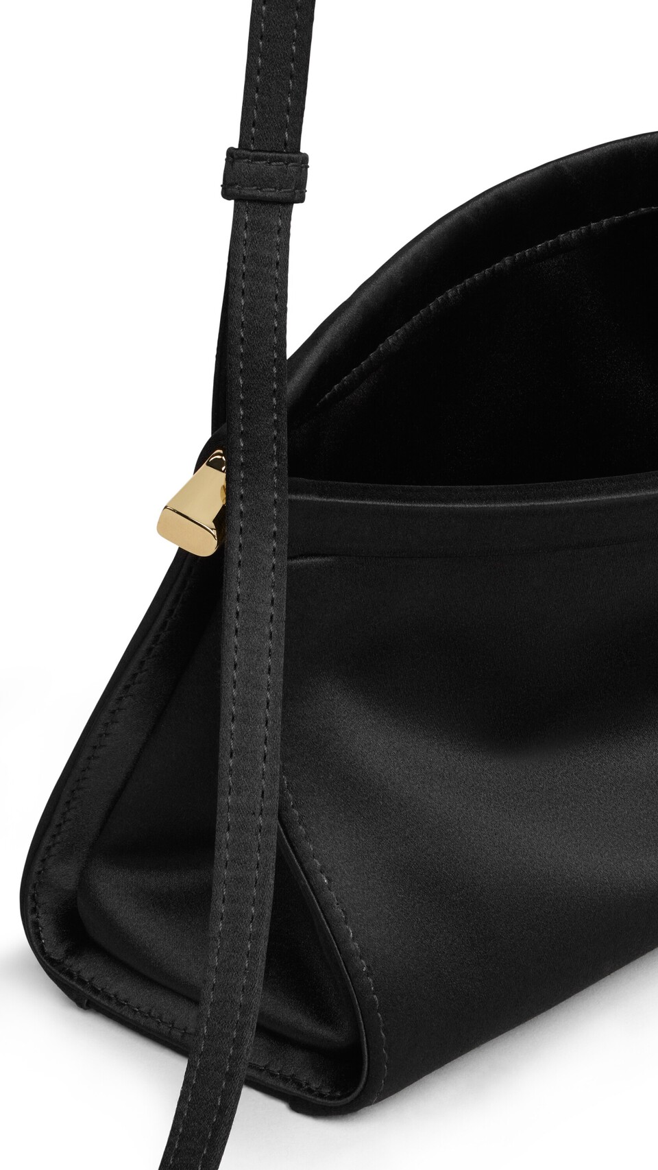 ALA&Iuml;A LE CLICK EAST WEST SMALL BAG IN SATIN BLACK - View 3