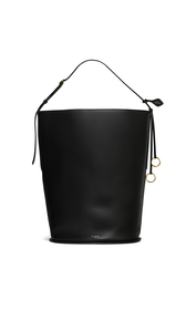 BLACK - ALA&Iuml;A HIP LARGE BUCKET BAG IN CALFSKIN 