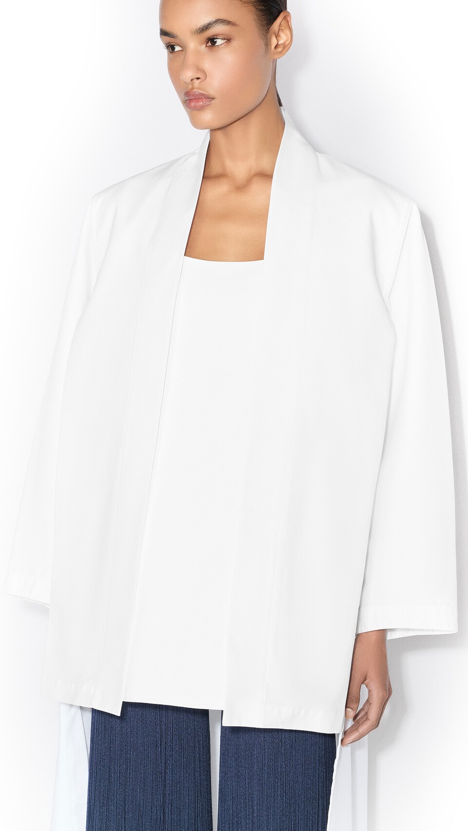 ALA&Iuml;A ASYMMETRIC POPLIN COAT WHITE - View 4