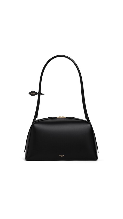ALA&Iuml;A LE BOULEDOGUE BAG IN CALFSKIN BLACK