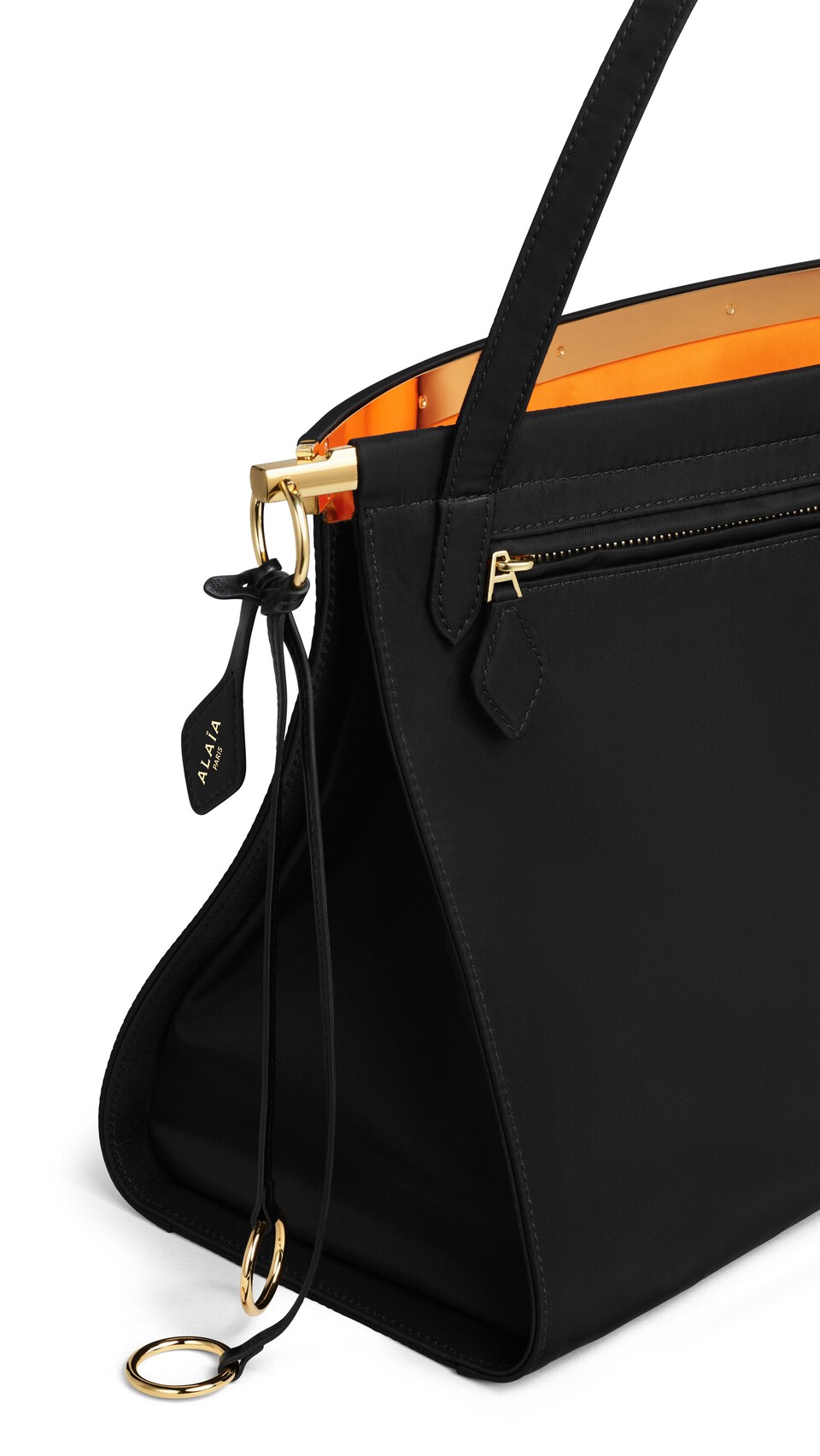 ALA&Iuml;A LE CLICK EAST WEST LARGE BAG IN NYLON BLACK - View 3