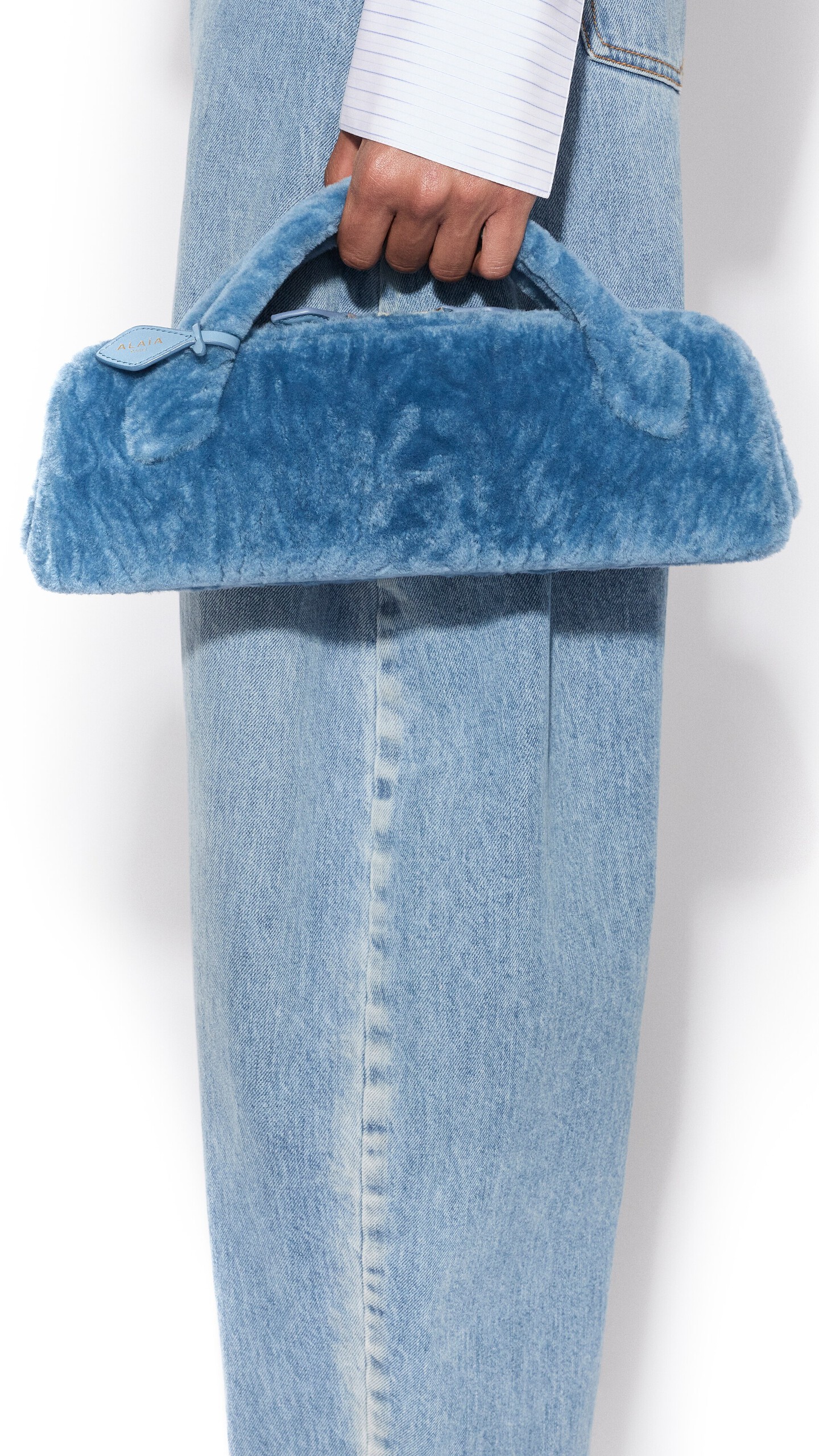 DAM_BGRD_0009 image number 3