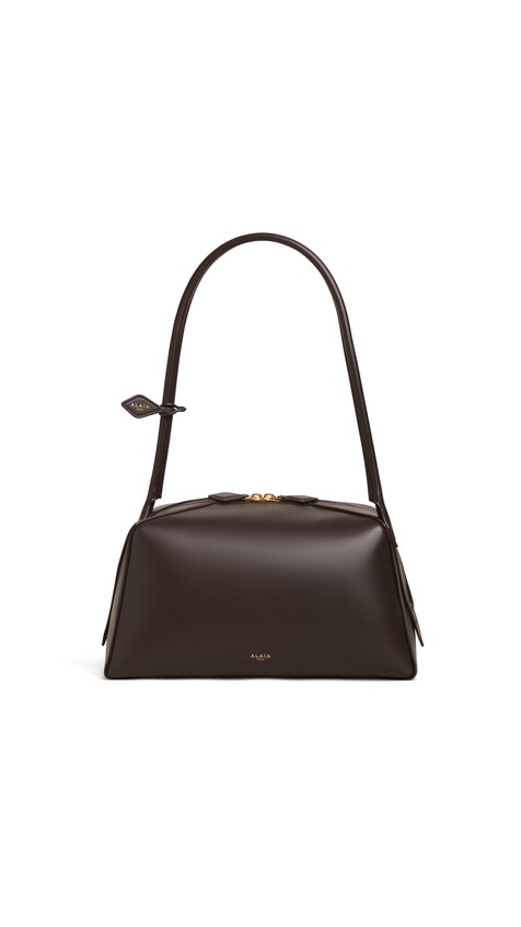 ALA&Iuml;A LE BOULEDOGUE BAG IN CALFSKIN DARK BROWN