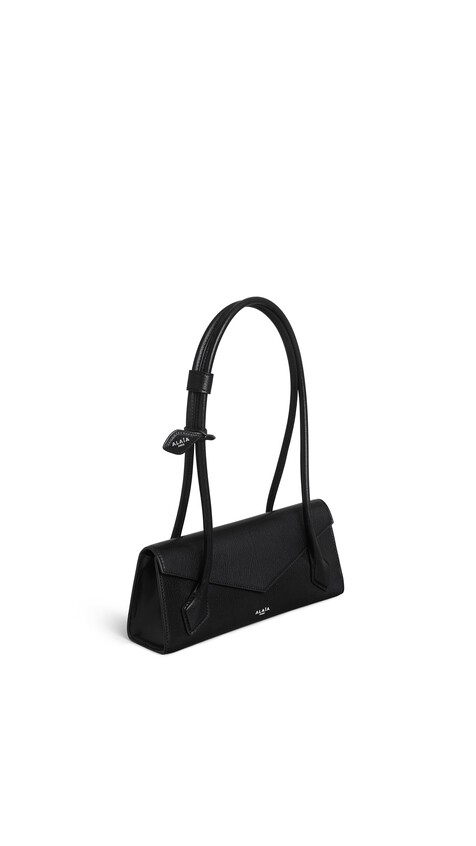 ALA&Iuml;A LE TECKEL FLAP SMALL BAG IN SHINY GOATSKIN BLACK - View 2