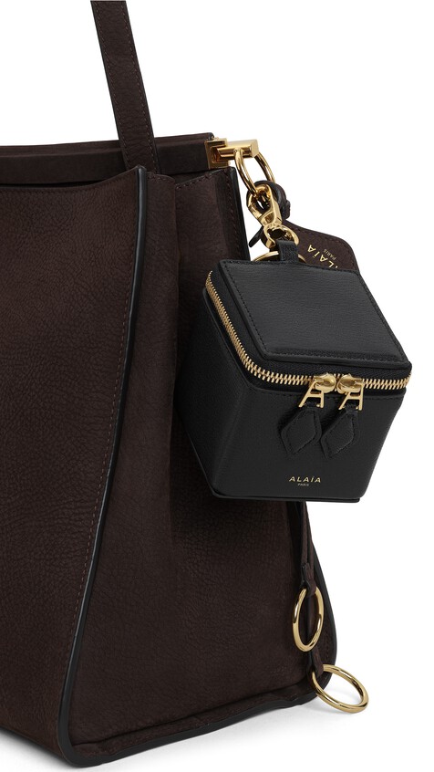 SQUARE COIN PURSE IN GOATSKIN