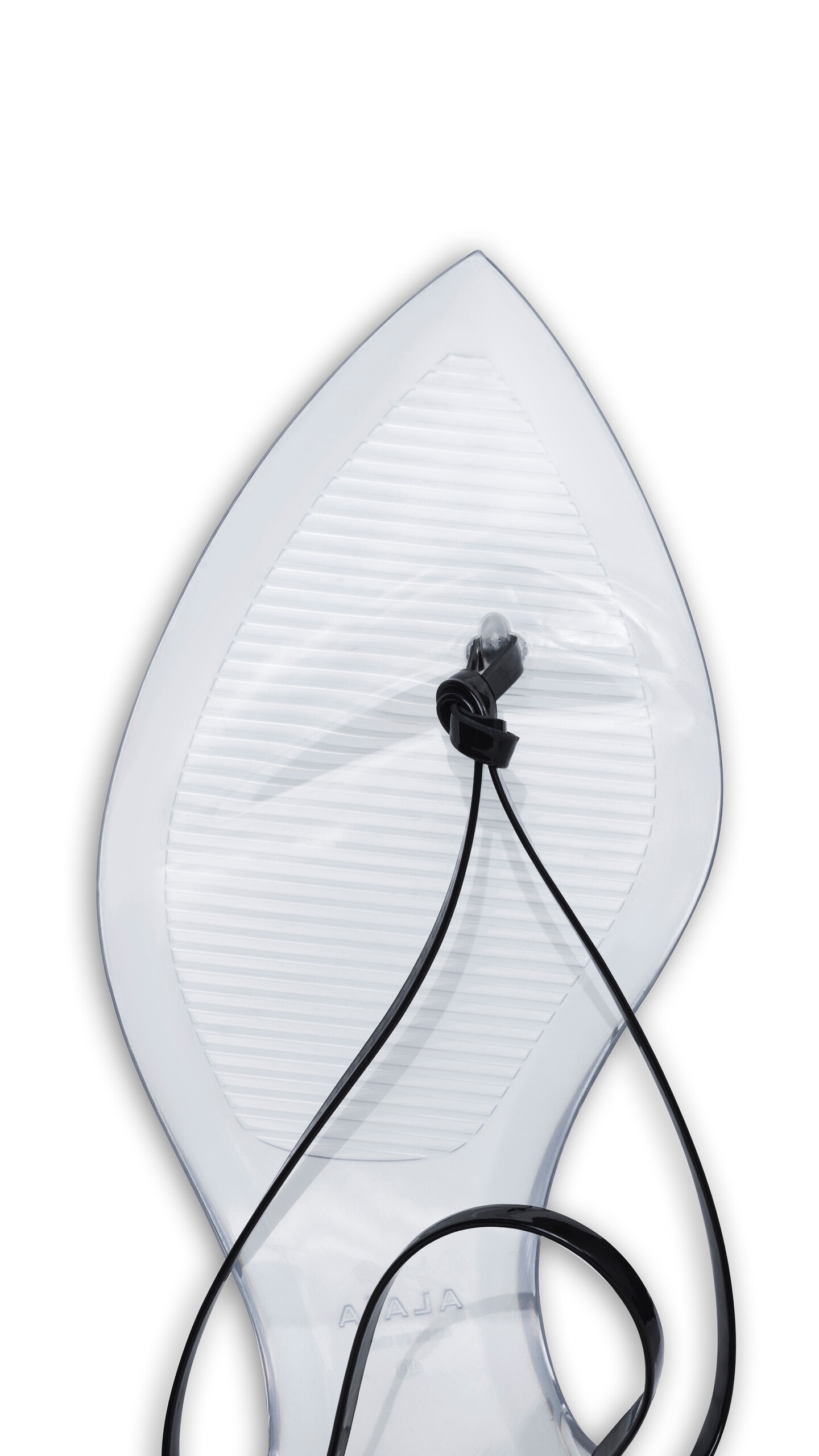 ALA&Iuml;A INVISIBLE THONG IN PATENT LEATHER BLACK - View 3