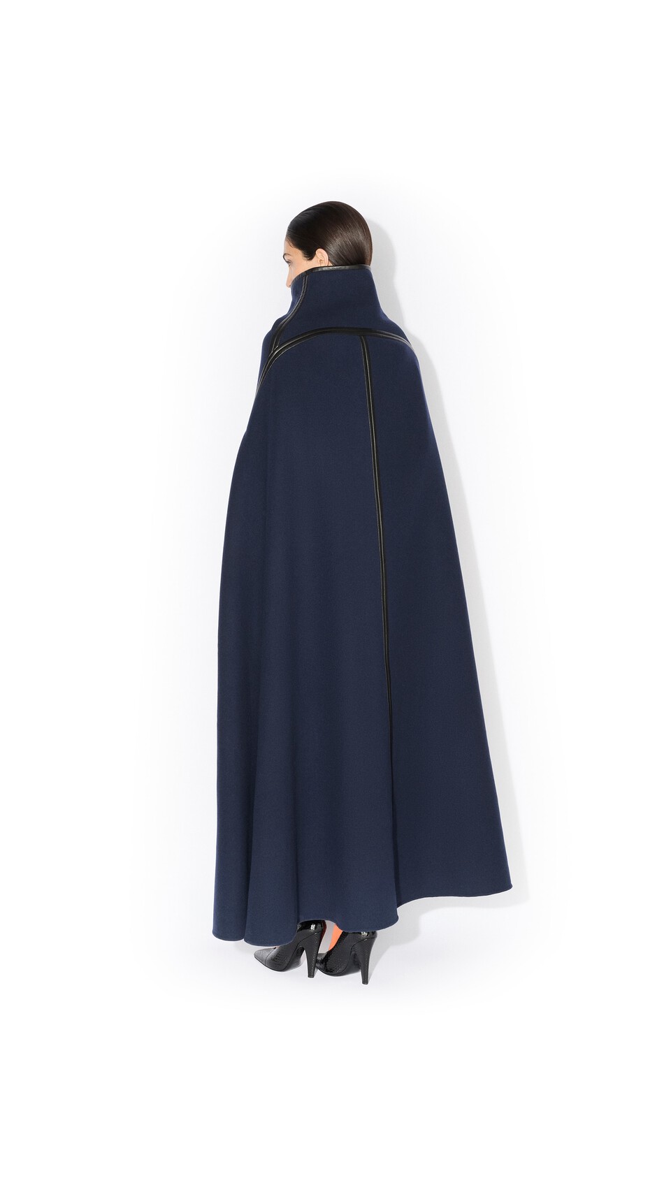 ALA&Iuml;A DOUBLE FACE WOOL CAPE COAT NAVY - View 3