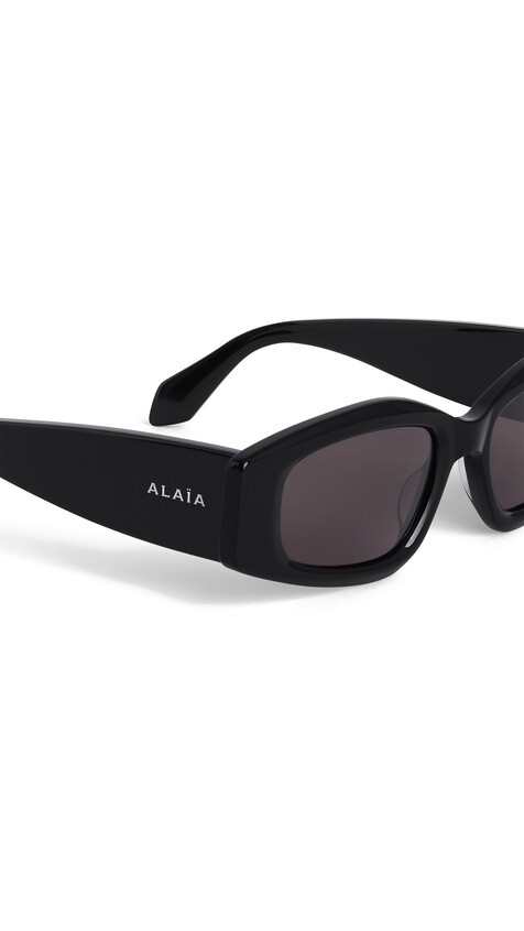 ALA&Iuml;A OVAL SUNGLASSES BLACK - View 2