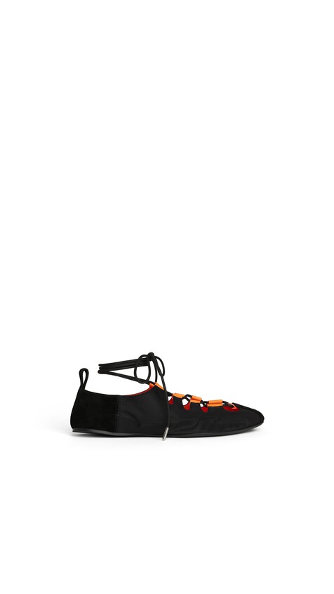 ALA&Iuml;A FOLD LACED FLATS IN NYLON AND SUEDE BLACK
