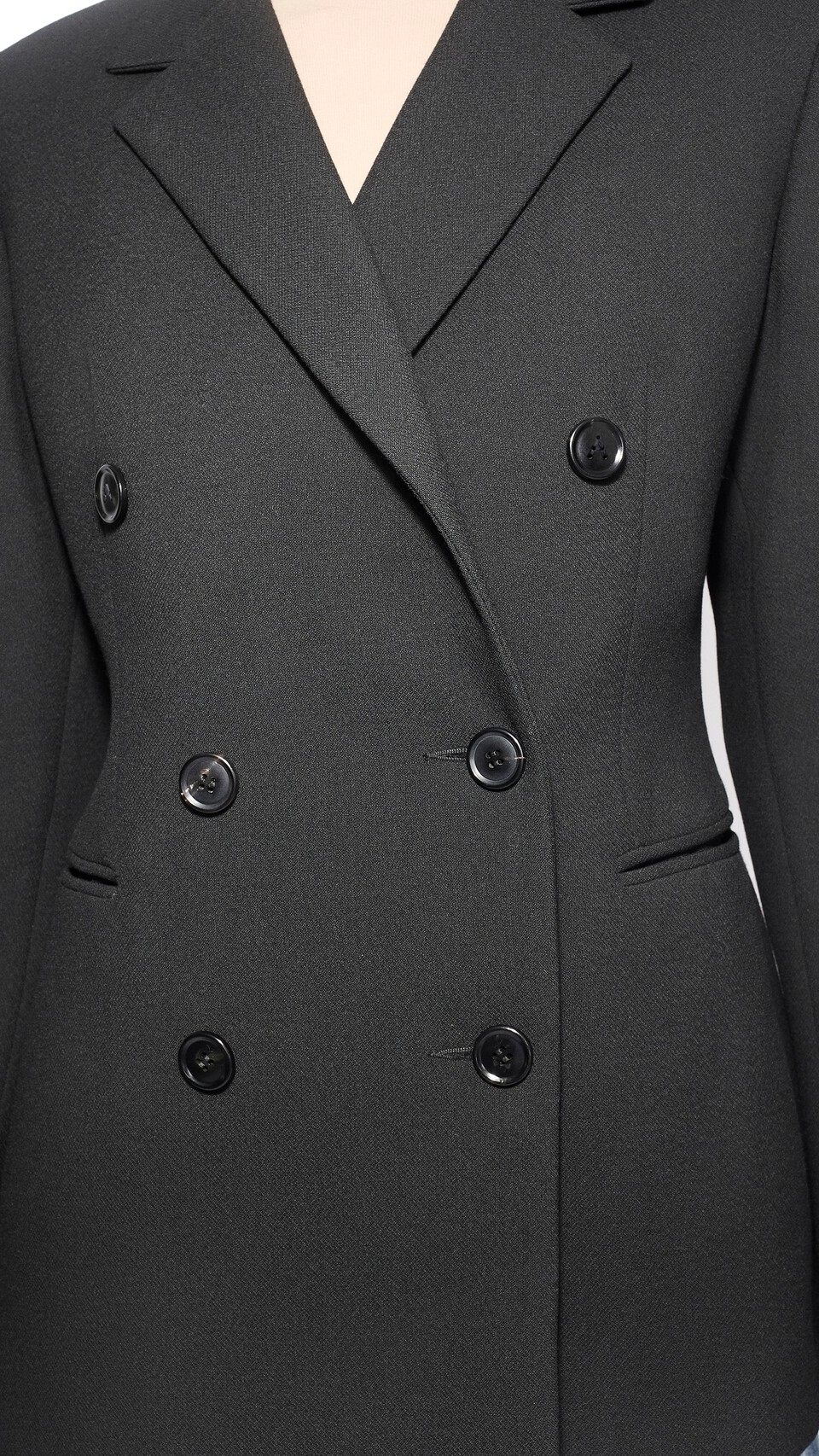 ALA&Iuml;A WOOL CREPE CINCHED BLAZER BLACK - View 4