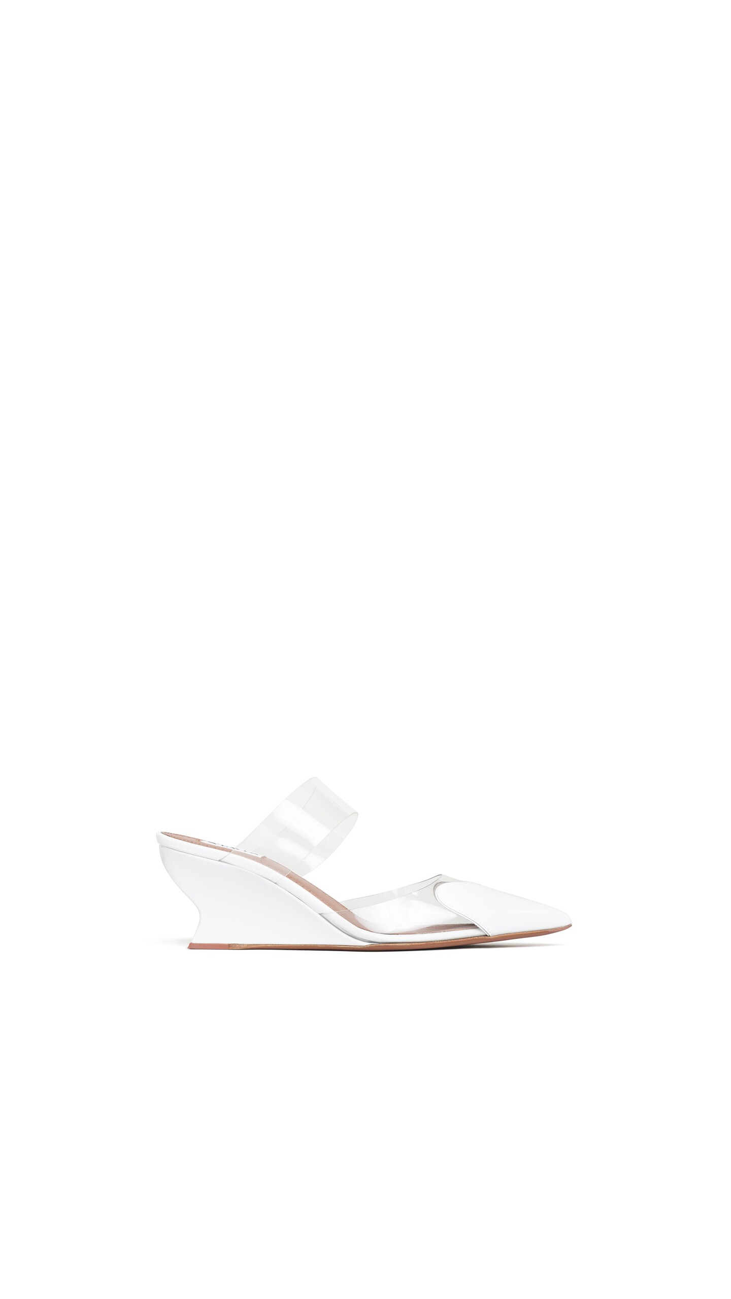 ALA&Iuml;A LE COEUR WEDGE MULES IN PATENT LEATHER OPTICAL WHITE