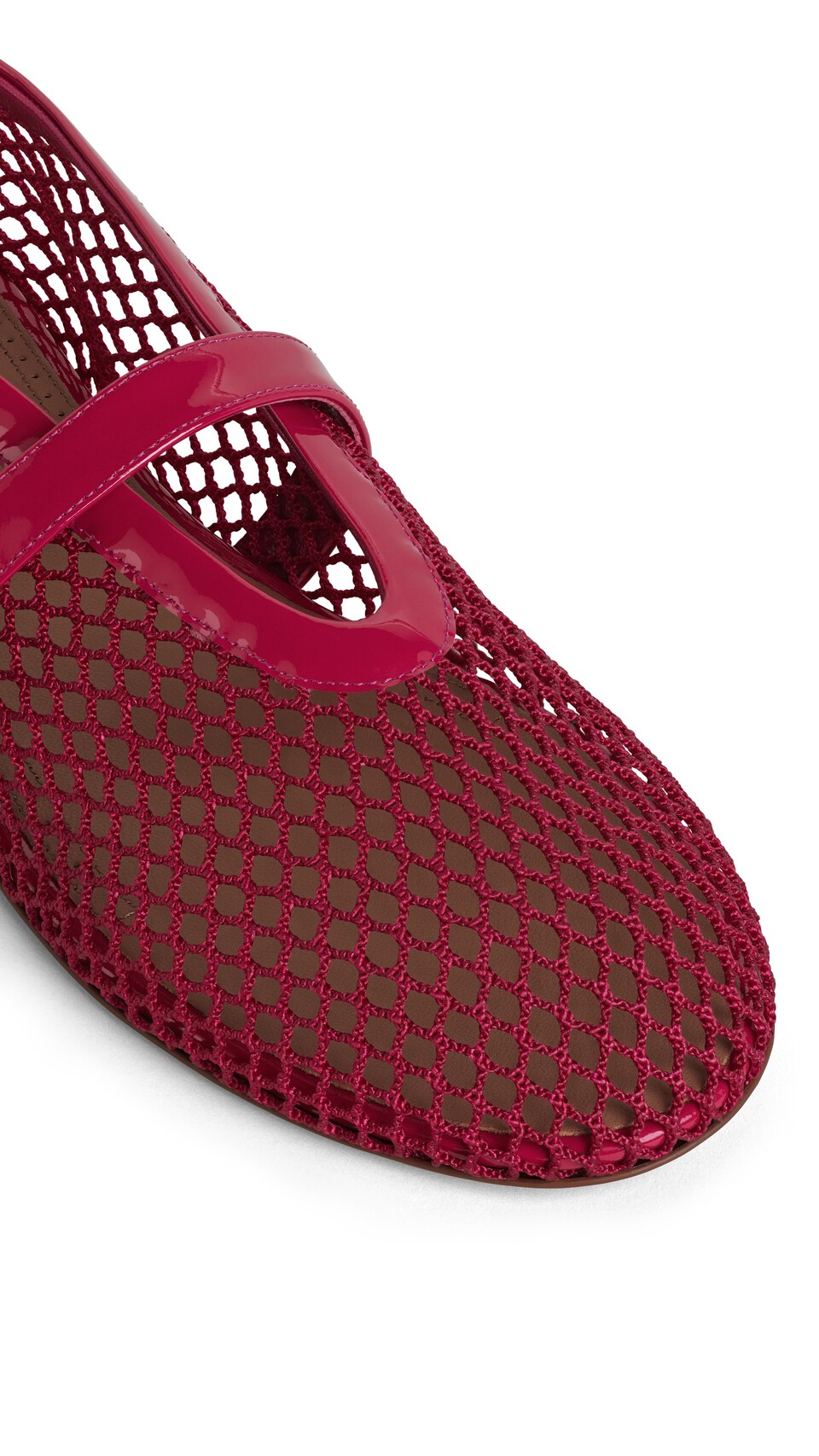 ALA&Iuml;A BALLET FLATS IN FISHNET RASPBERRY - View 3
