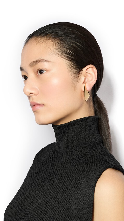 ALA&Iuml;A SMALL EDGE EARRINGS YELLOW GOLD METALS - View 2