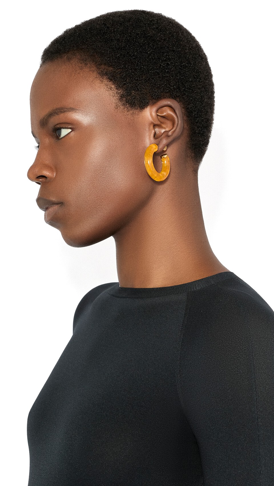 ALA&Iuml;A CREOLEN RAY BERNSTEIN - View 3