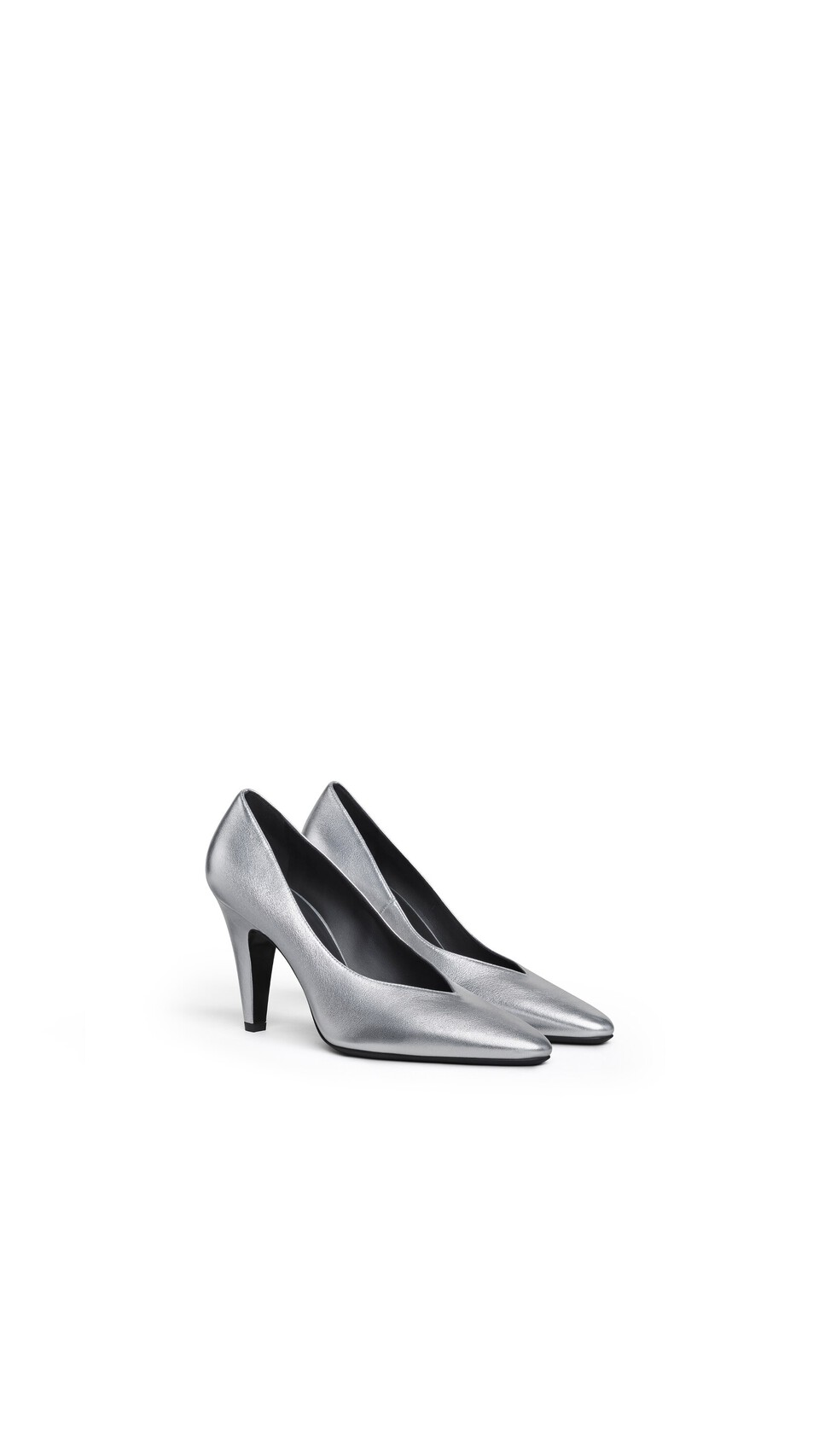 ALA&Iuml;A CONE PUMPS IN LAMINATED LEATHER WHITE SILVER - View 2