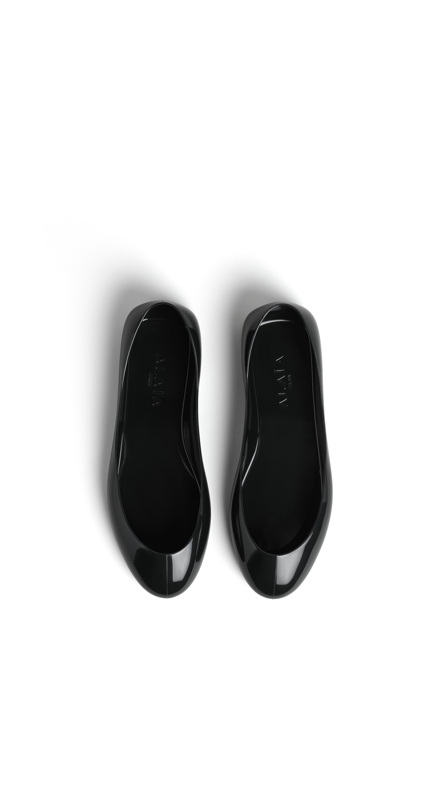 ALA&Iuml;A BALLET FLATS IN FISHNET & RUBBER OVERSHOES BLACK - View 5