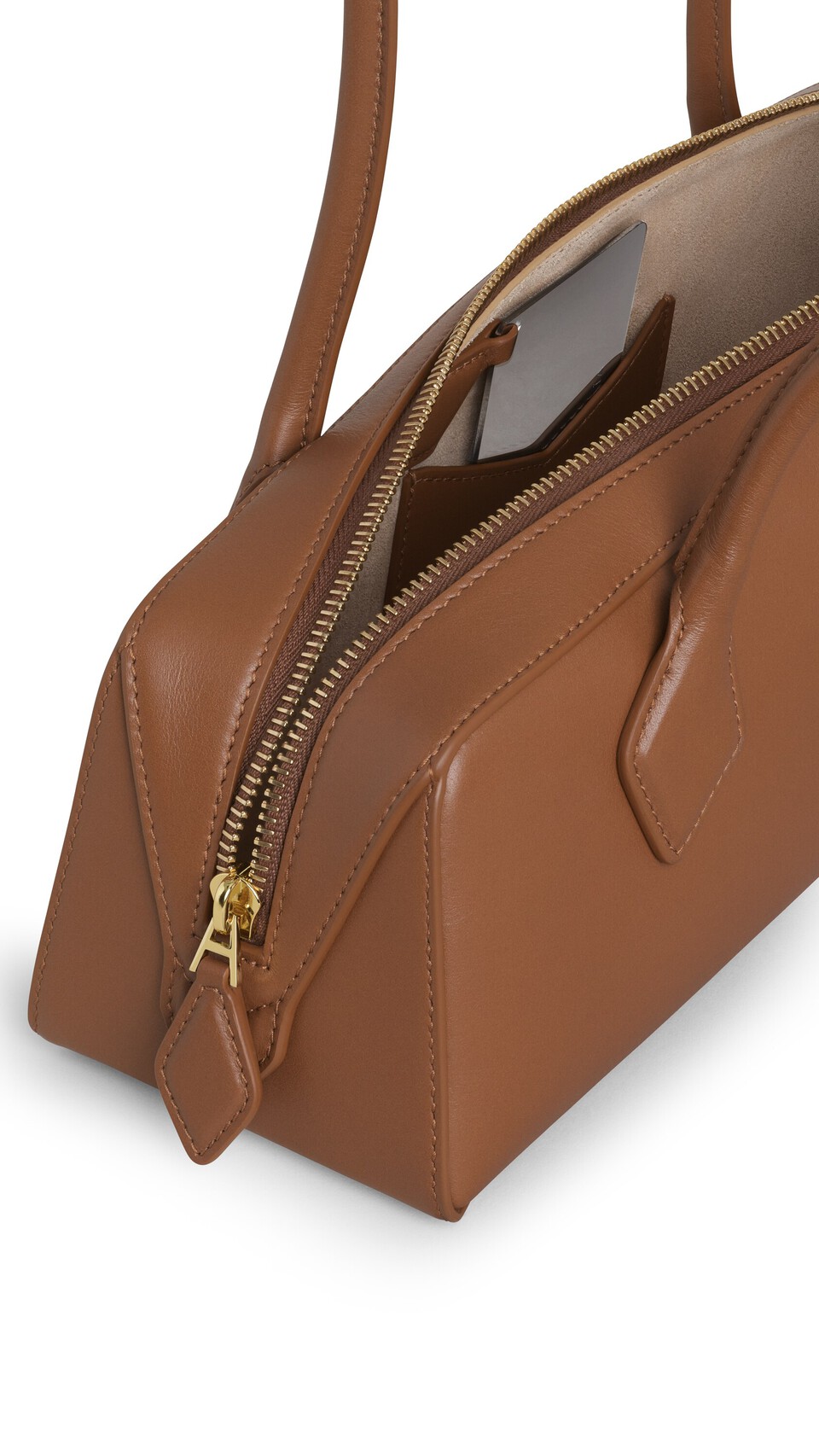 ALA&Iuml;A LE TECKEL MEDIUM BAG IN CALFSKIN AMBER - View 3