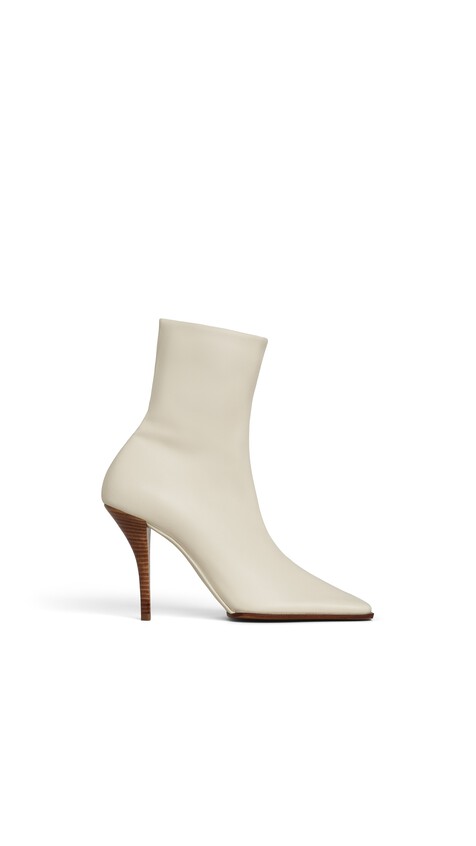 ALA&Iuml;A SOFT SQUARE BOOTS IN LEATHER CLAY