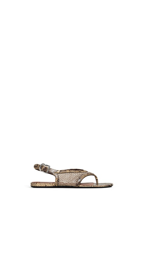 ALA&Iuml;A FISHNET THONG SANDALS IN AYERS LEATHER HONEY