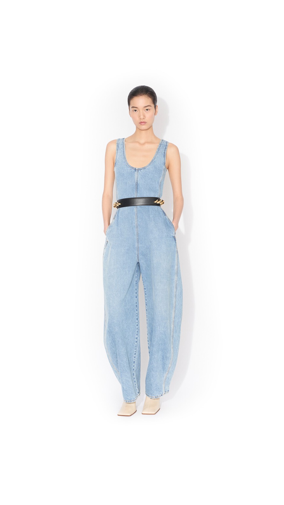 ALA&Iuml;A ROUND DENIM JUMPSUIT CLOUDY BLUE - View 2