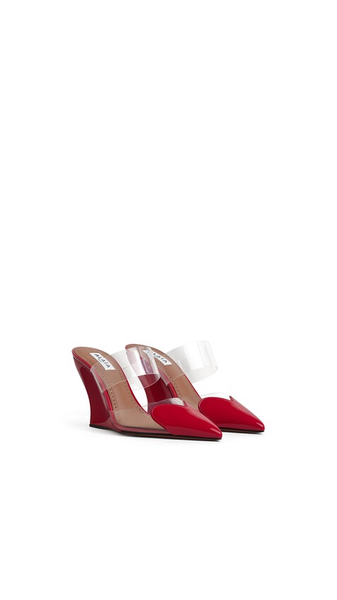 ALA&Iuml;A LE C&OElig;UR WEDGE MULES IN PATENT LEATHER RED - View 2