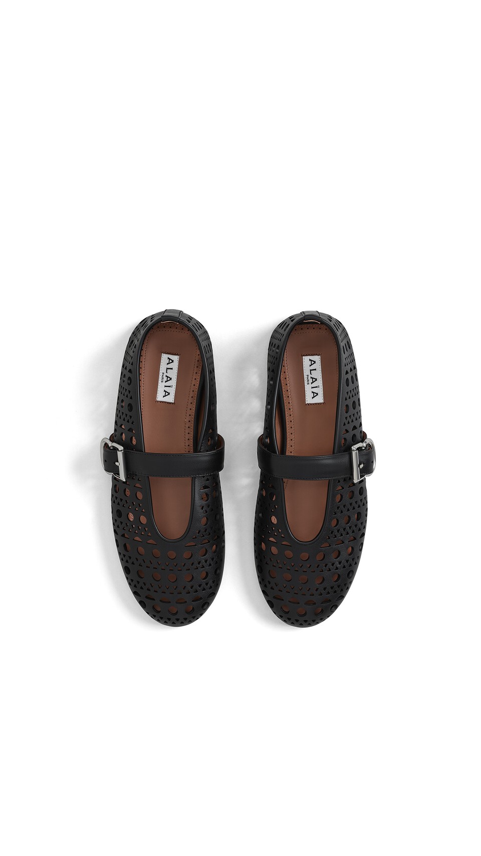 ALA&Iuml;A BALLET FLATS IN VIENNE LAMBSKIN BLACK - View 4